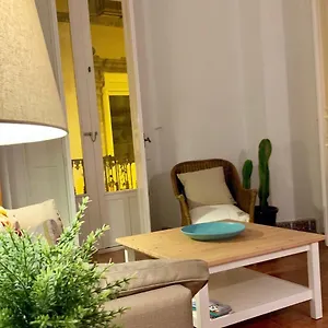 Luz Y Sencillez En El Centro Historico De Appartement Málaga